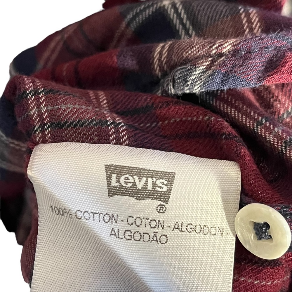 Levi's Burgundy Blue Plaid Cotton Button Down Shirt Medium Distressed Look - Picture 4 of 12